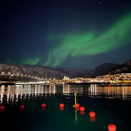 Five Apartments Tromsø Buitenkant foto